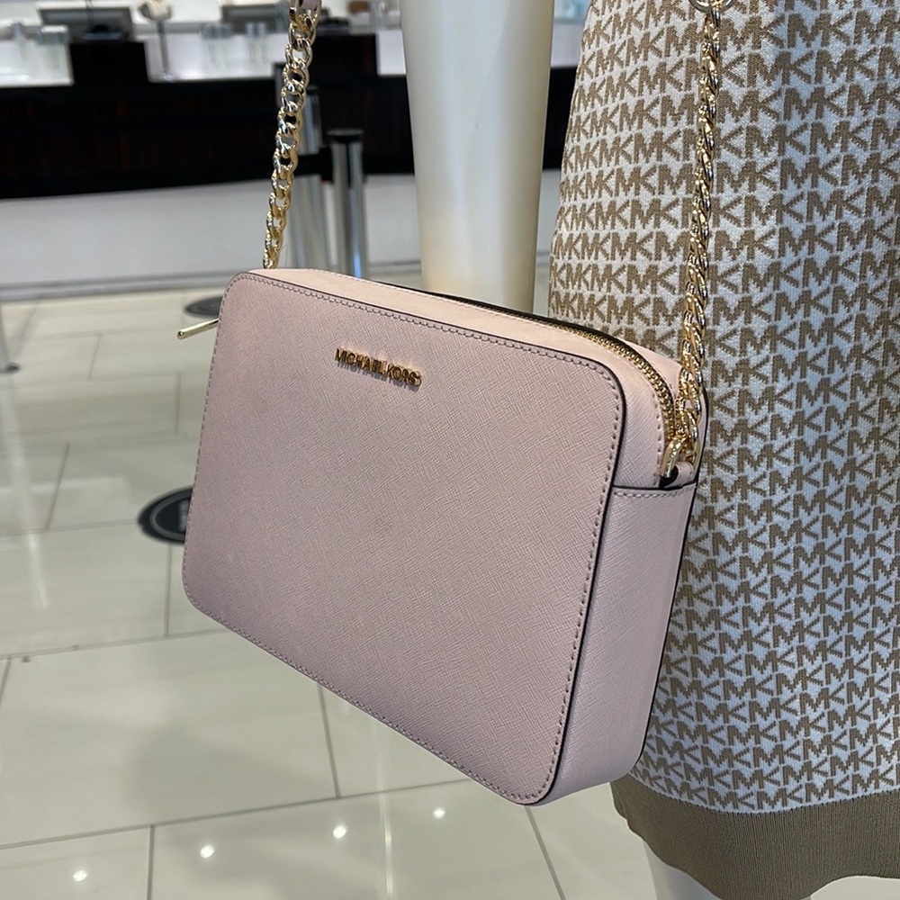 Michael Kors Jet Set Item Large East West Zip Crossbody Leather Powder Blush - Picture 13 of 16